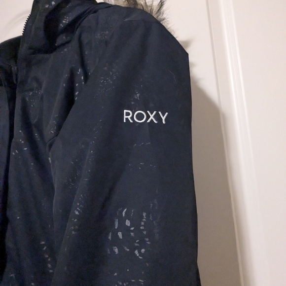 Women's Roxy Jet Ski Black Arrow Feel Emboss Snow Jacket, Size Large - Picture 3 of 10